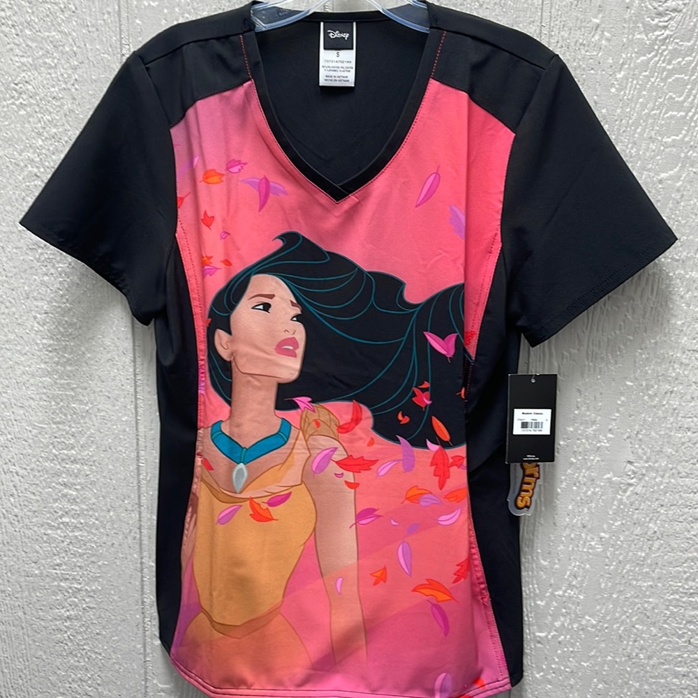 Pocahontas scrub top size small